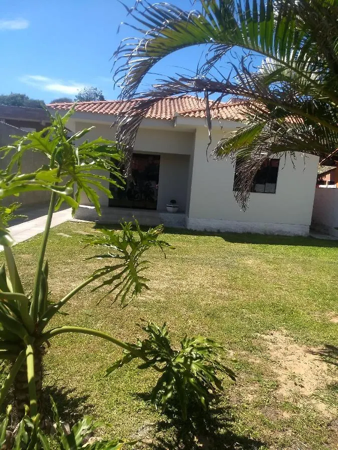 Essência do mar Vila Mirim 0*,  Brasil